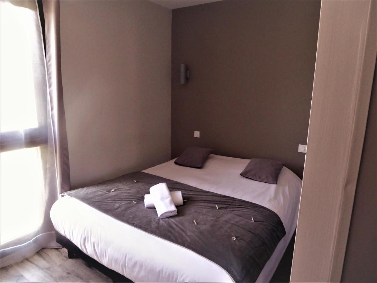 Auberge De La Paillere Lavours المظهر الخارجي الصورة