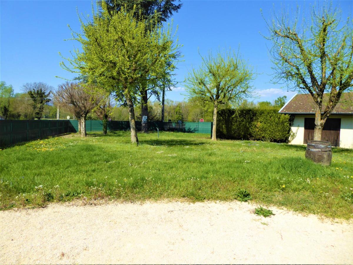 Auberge De La Paillere Lavours المظهر الخارجي الصورة